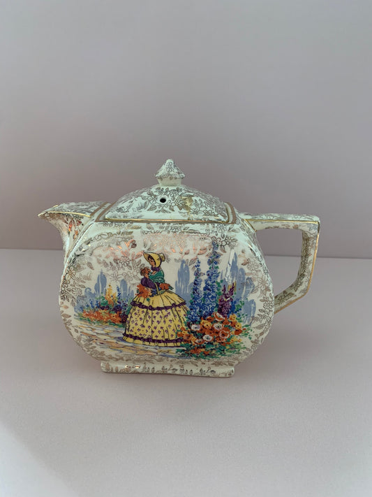 Rare Empire Shelton Ivory Bone China Tea Pot